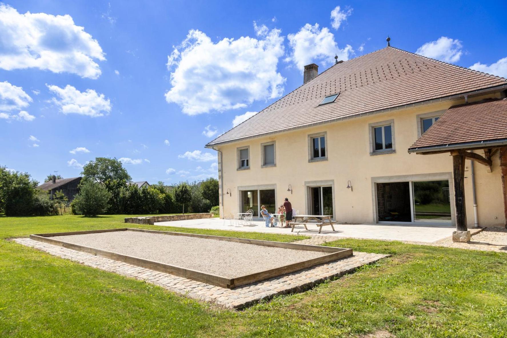 Le Relais Des Deux Tours Bed and Breakfast Brémondans Εξωτερικό φωτογραφία