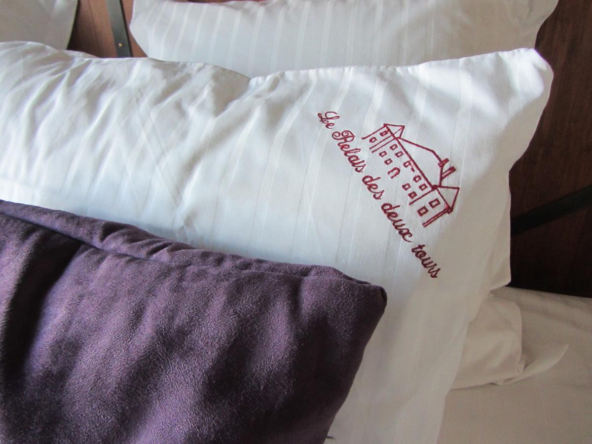 Le Relais Des Deux Tours Bed and Breakfast Brémondans Εξωτερικό φωτογραφία