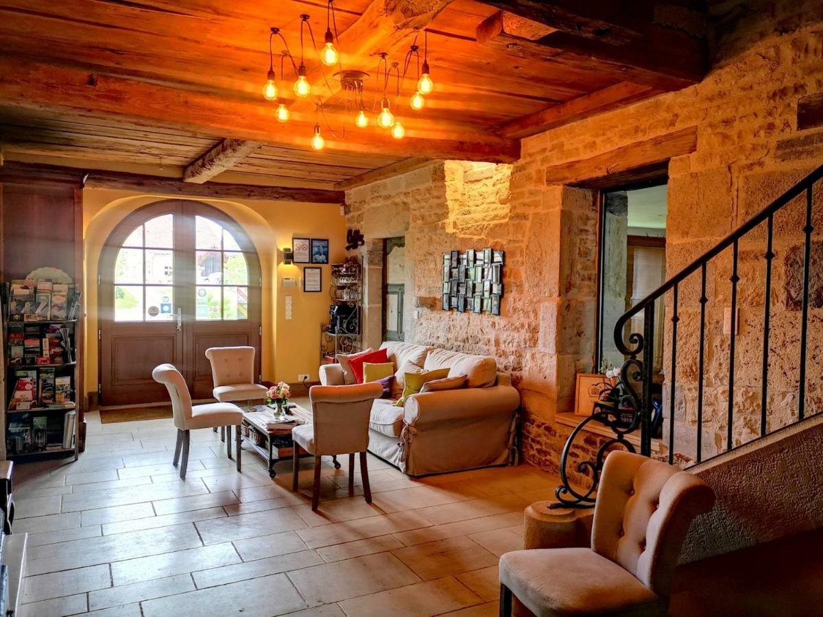 Le Relais Des Deux Tours Bed and Breakfast Brémondans Εξωτερικό φωτογραφία